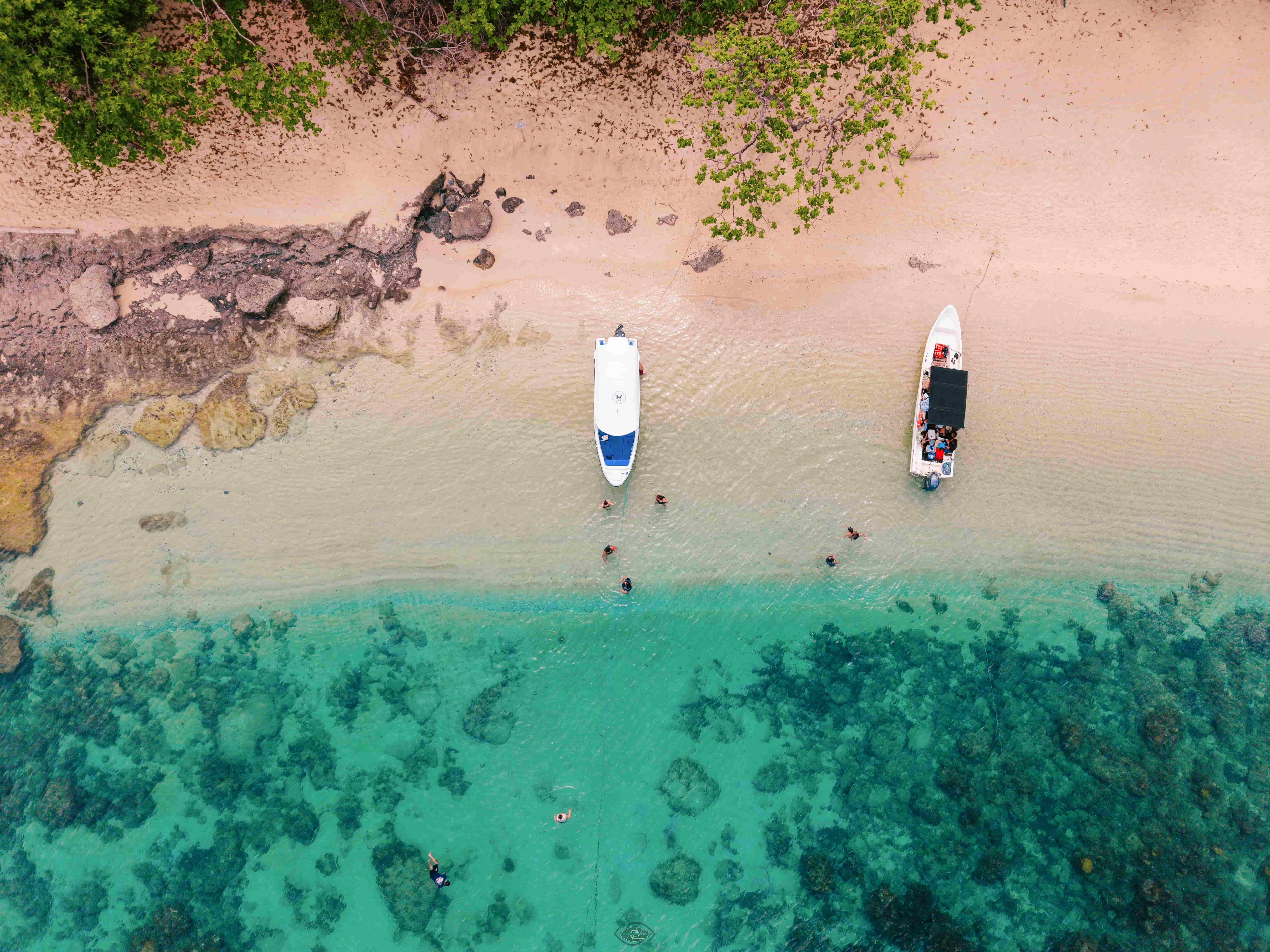 El Nido Tour C: Hidden Beaches and Dramatic Cliffs